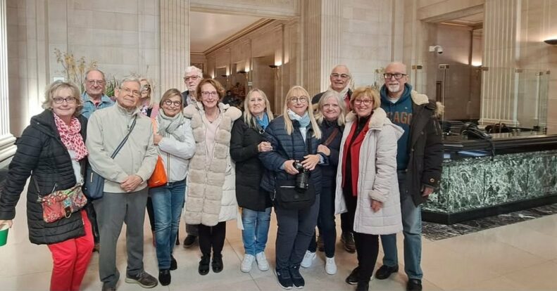 G_Groupe en visite Montréal.souterrain